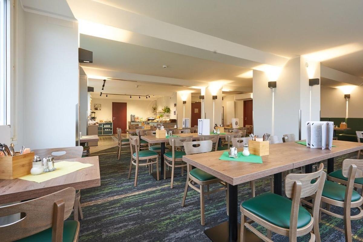 Hotel Anhalt Brehna Luaran gambar